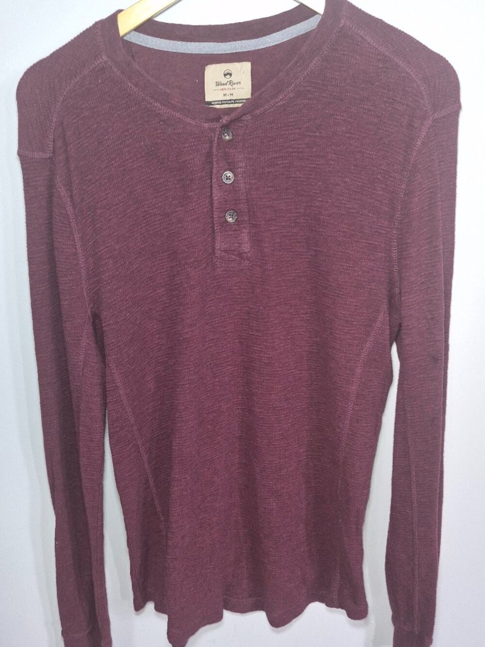WindRiver Mens Medium Burgundy Maroon Long Sleeve Waffle Knit Thermal Henley Shi